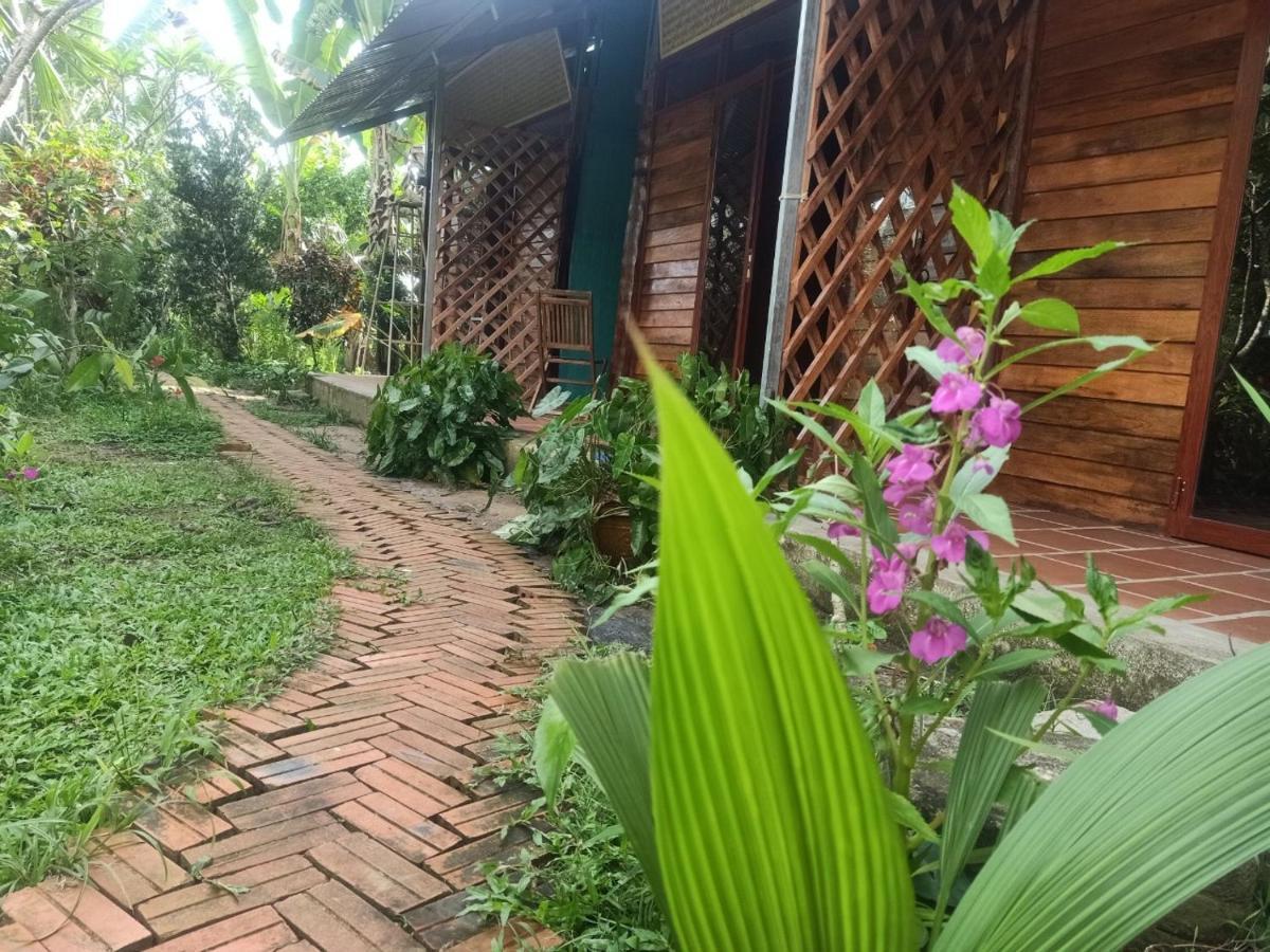 Happy Farm Tien Giang Homestay Mỹ Tho Exterior foto