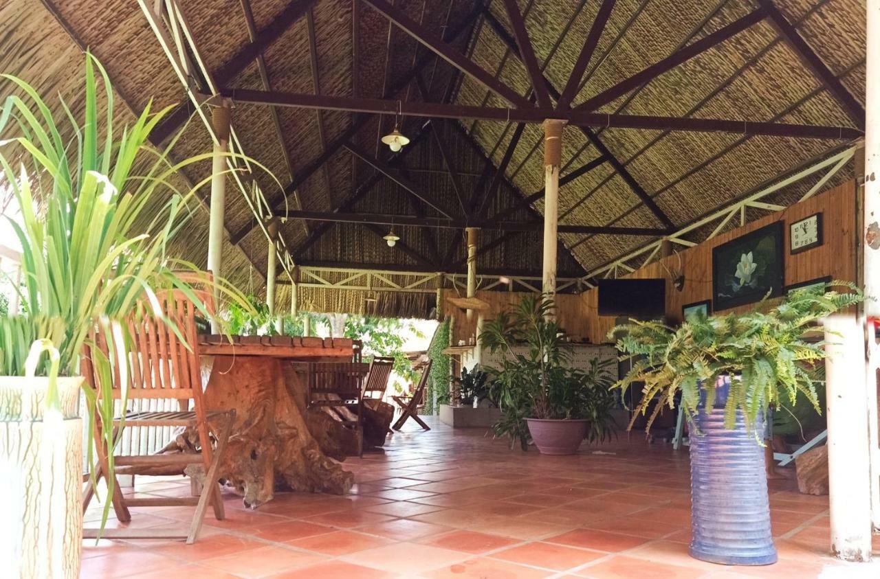 Happy Farm Tien Giang Homestay Mỹ Tho Exterior foto