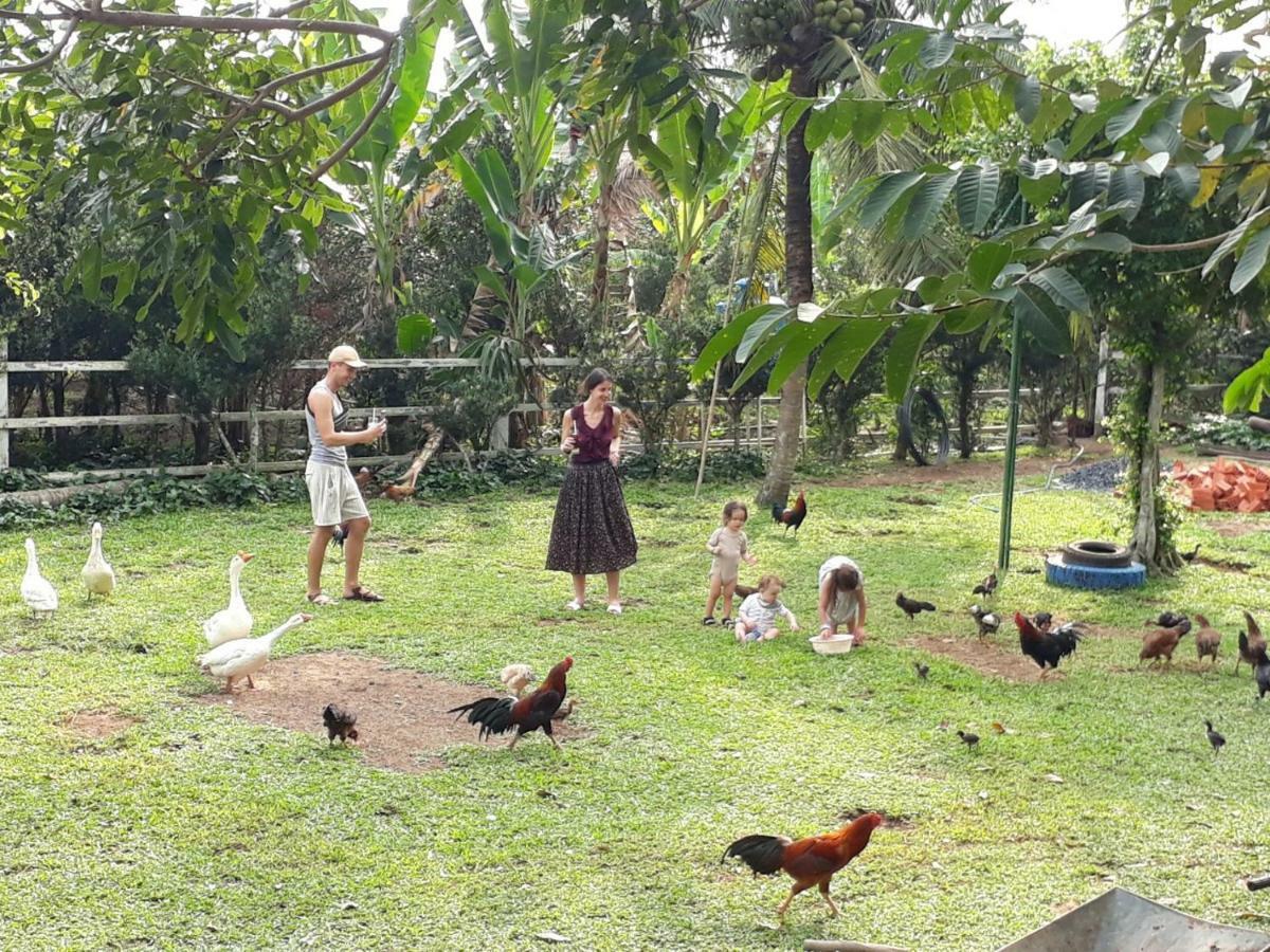 Happy Farm Tien Giang Homestay Mỹ Tho Exterior foto